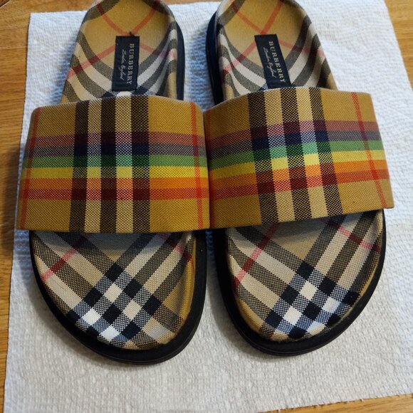 AUTHENTIC Burberry Antique Yellow Check Ashmore Rainbow Slide Sandals made Italy - Picture 1 of 4